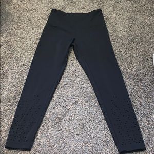 Black cropped leggings
